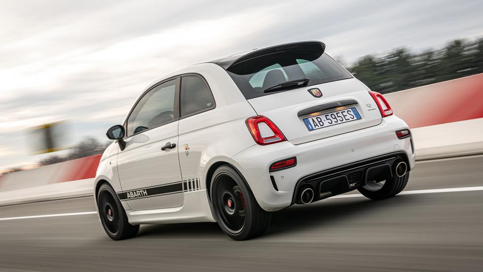 Στην Ελλάδα το Abarth 595 Esseesse (+τιμές)